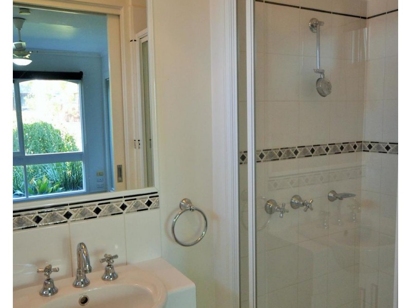 13 Huntingdale Drive, Chirnside Park VIC 3116