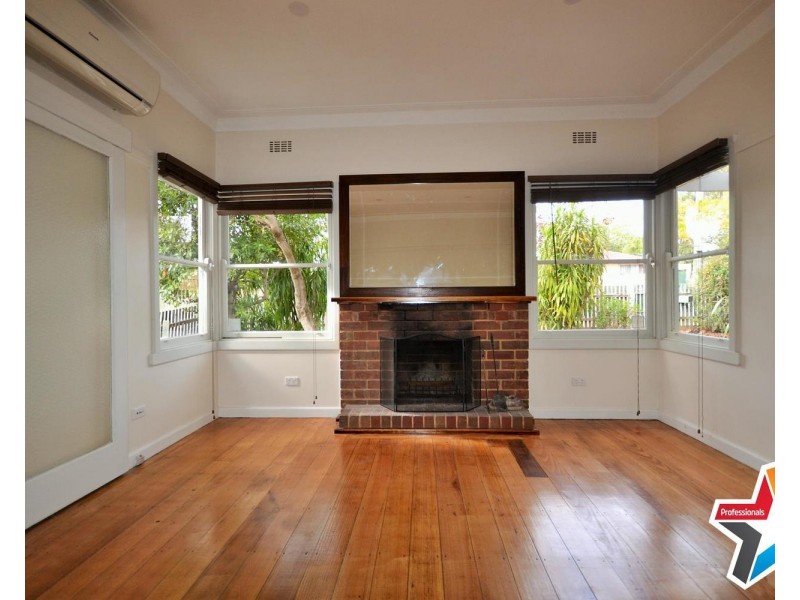 101 Hull Road, Croydon VIC 3136