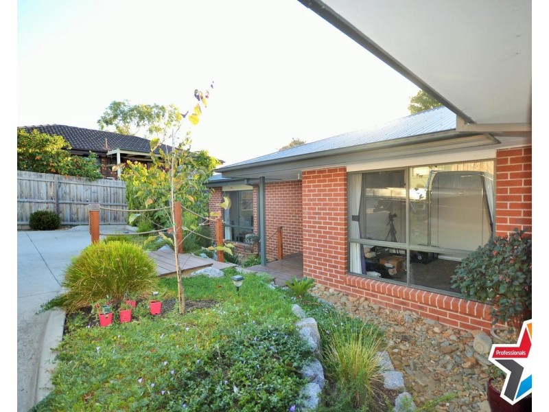 317a Hull Road, Mooroolbark VIC 3138