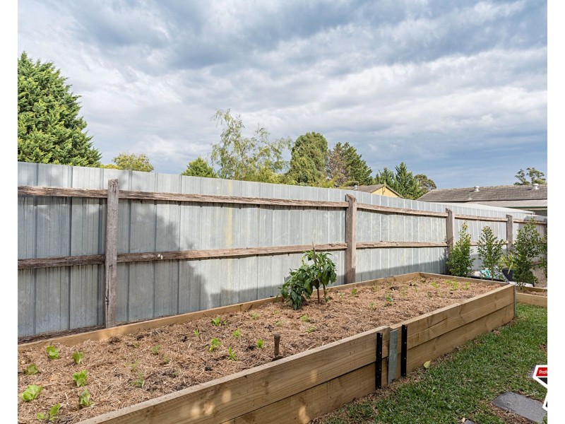 54a Esther Crescent, Mooroolbark VIC 3138