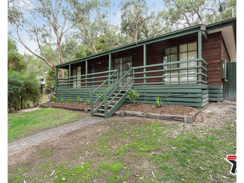 54 Commercial Road, Mount Evelyn VIC 3796