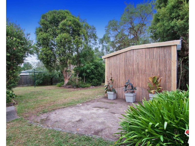 95 Esther Crescent, Mooroolbark VIC 3138