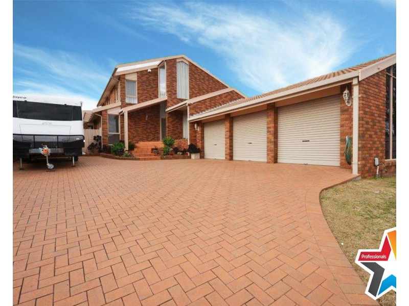73 Partridge Way, Mooroolbark VIC 3138