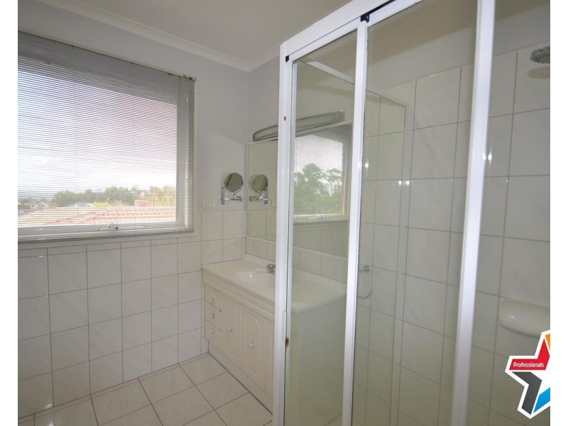 73 Partridge Way, Mooroolbark VIC 3138