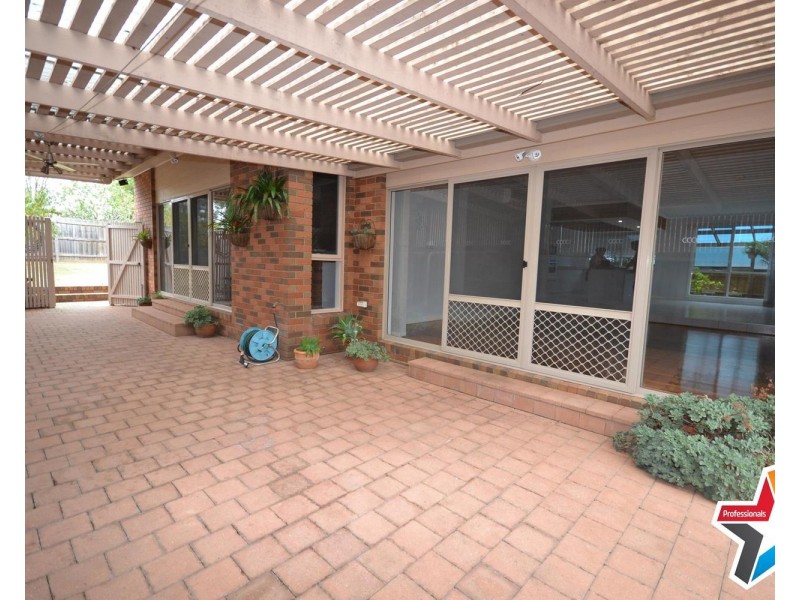 73 Partridge Way, Mooroolbark VIC 3138