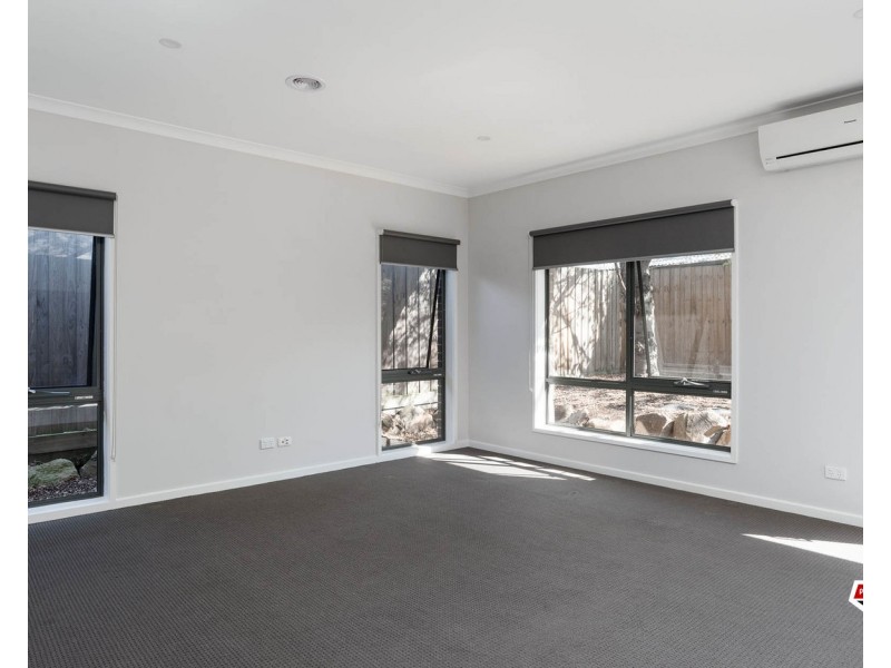 89a Sellick Drive, Croydon VIC 3136
