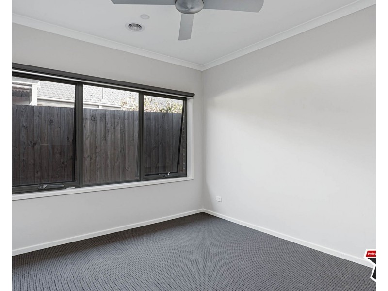 89a Sellick Drive, Croydon VIC 3136