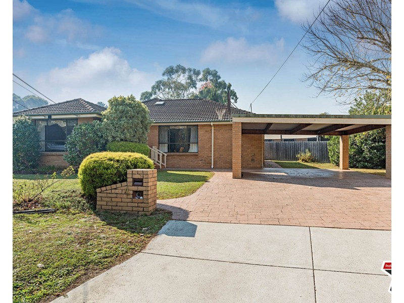4 Bond Court, Croydon VIC 3136