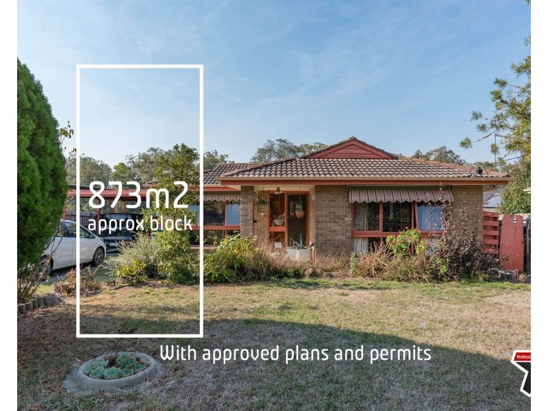 8 Lee Ann Crescent, Croydon VIC 3136