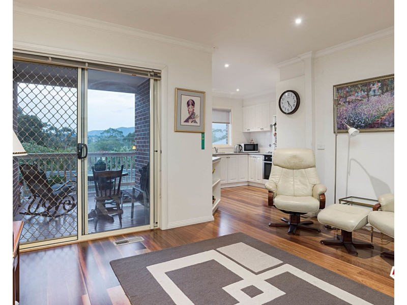 2b Lansell Road, Mooroolbark VIC 3138