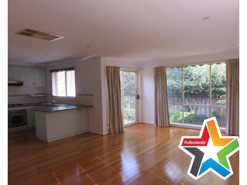 4/19 Luscombe Court, Kilsyth VIC 3137