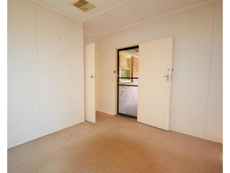 1/30 Felix Grove, Mooroolbark VIC 3138