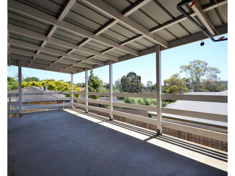 1/30 Felix Grove, Mooroolbark VIC 3138