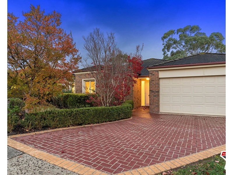10 Carmella Close, Chirnside Park VIC 3116