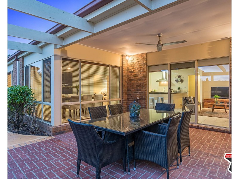 10 Carmella Close, Chirnside Park VIC 3116