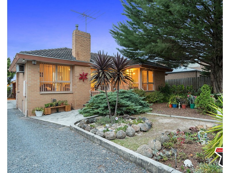 7 Yarra Road, Croydon VIC 3136