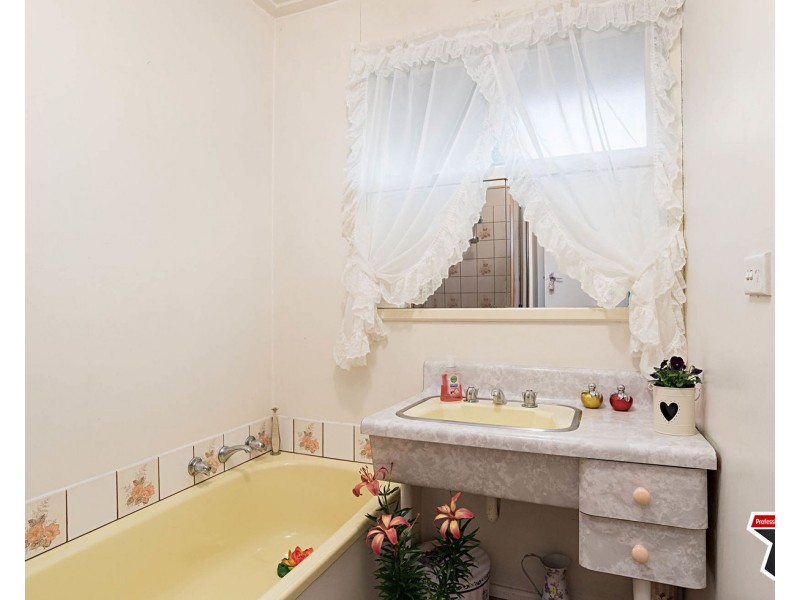 7 Yarra Road, Croydon VIC 3136