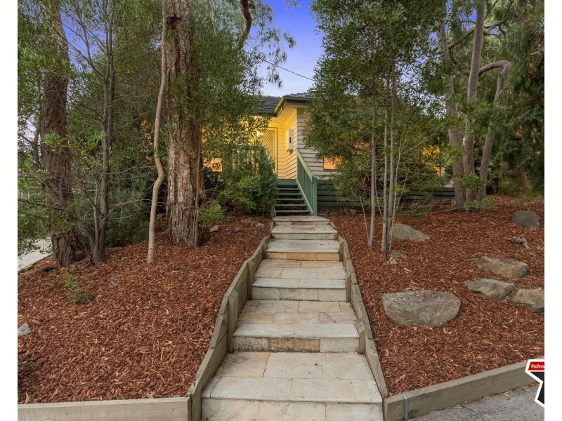 1/18 Carawa Street, Mooroolbark VIC 3138