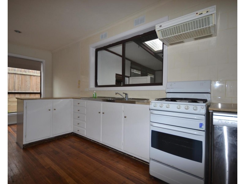 25 Dunoon Street, Mooroolbark VIC 3138