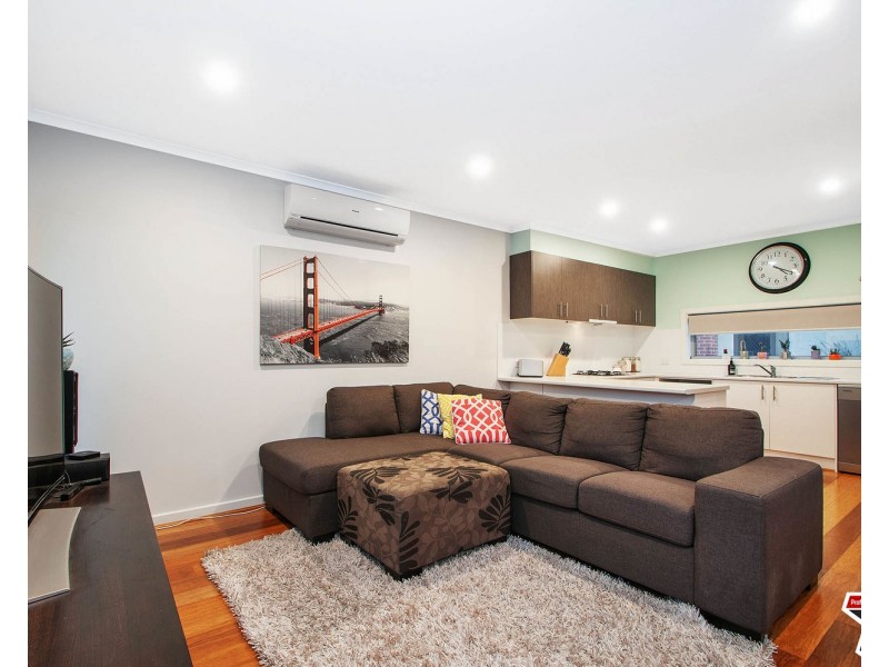 2 Prestige Close, Mooroolbark VIC 3138