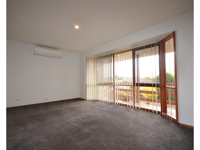 4/18 Slevin Street, Lilydale VIC 3140