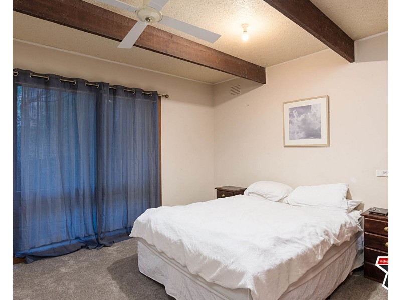 18 The Parkway, Chirnside Park VIC 3116