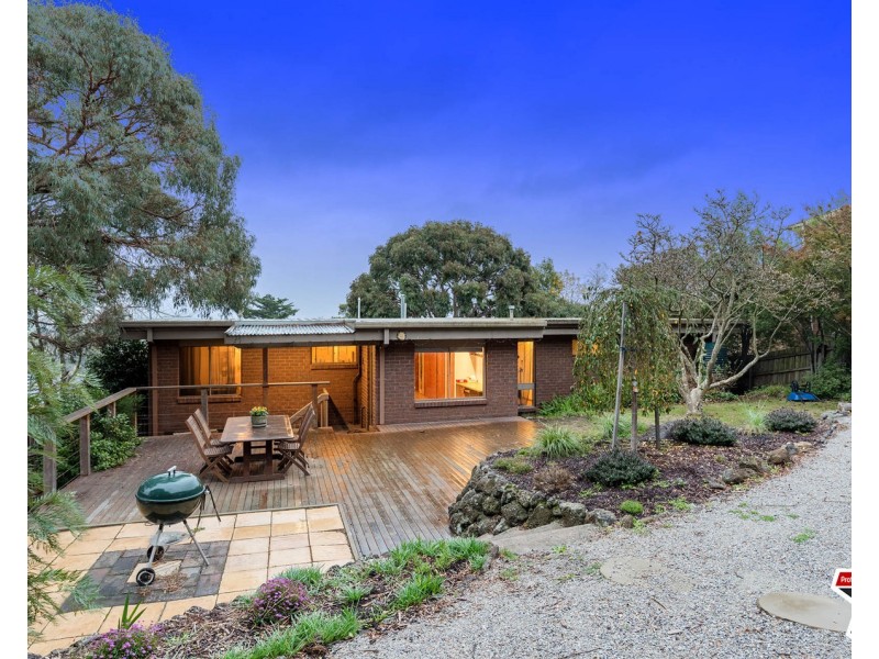 18 The Parkway, Chirnside Park VIC 3116