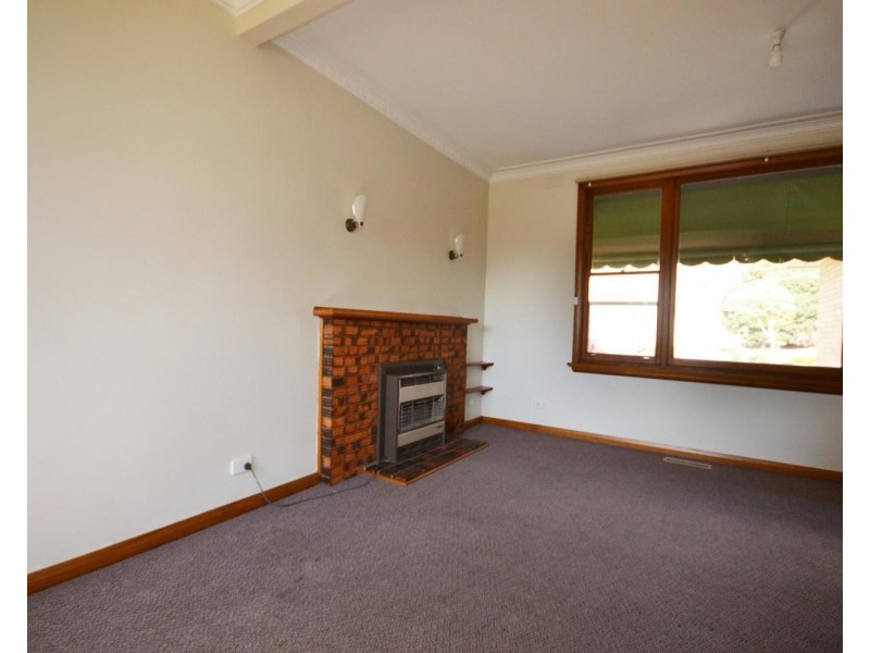 4 James Street, Bayswater VIC 3153