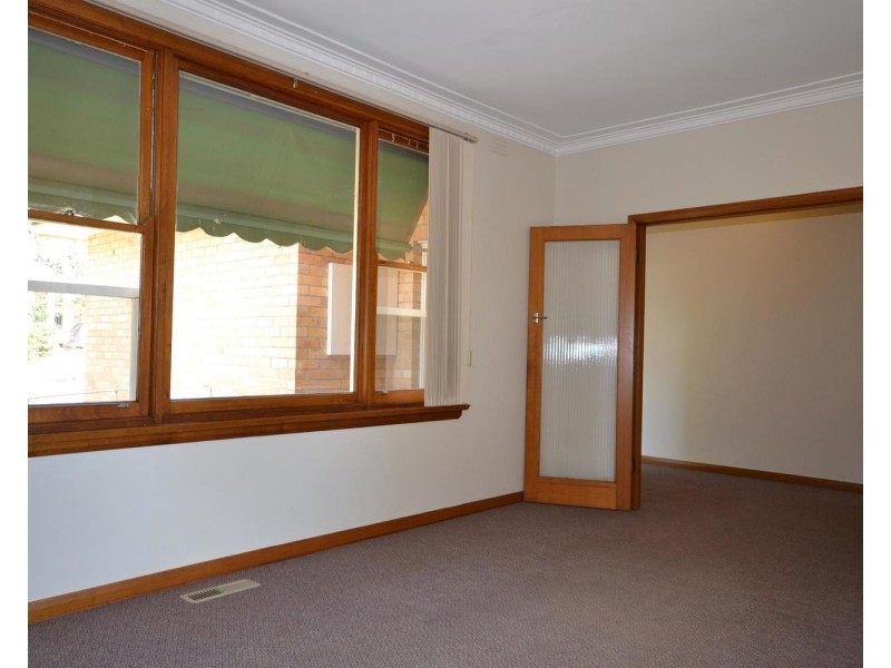 4 James Street, Bayswater VIC 3153