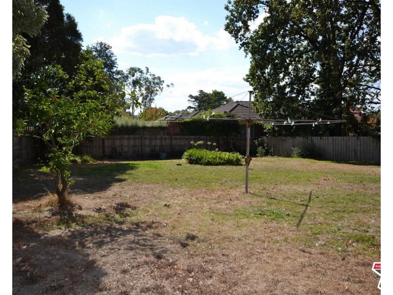 4 James Street, Bayswater VIC 3153