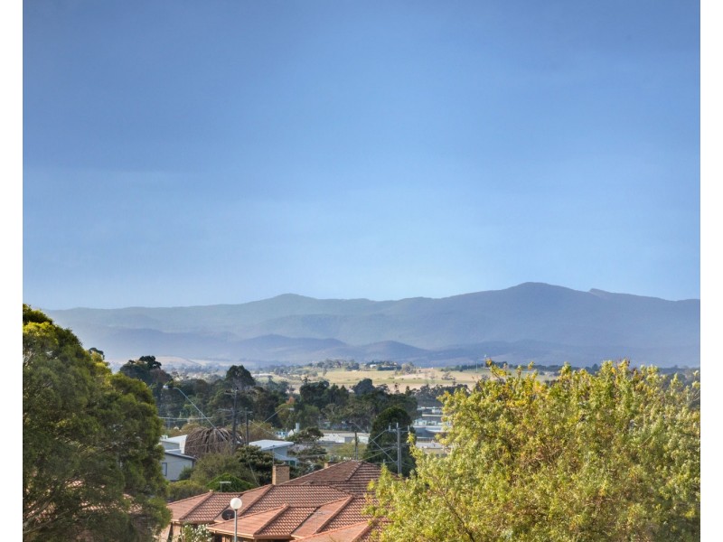18 Nicholas Street, Lilydale VIC 3140