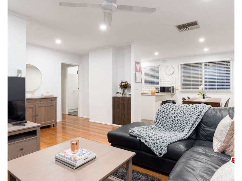 220 Manchester Road, Mooroolbark VIC 3138