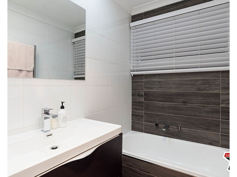 220 Manchester Road, Mooroolbark VIC 3138