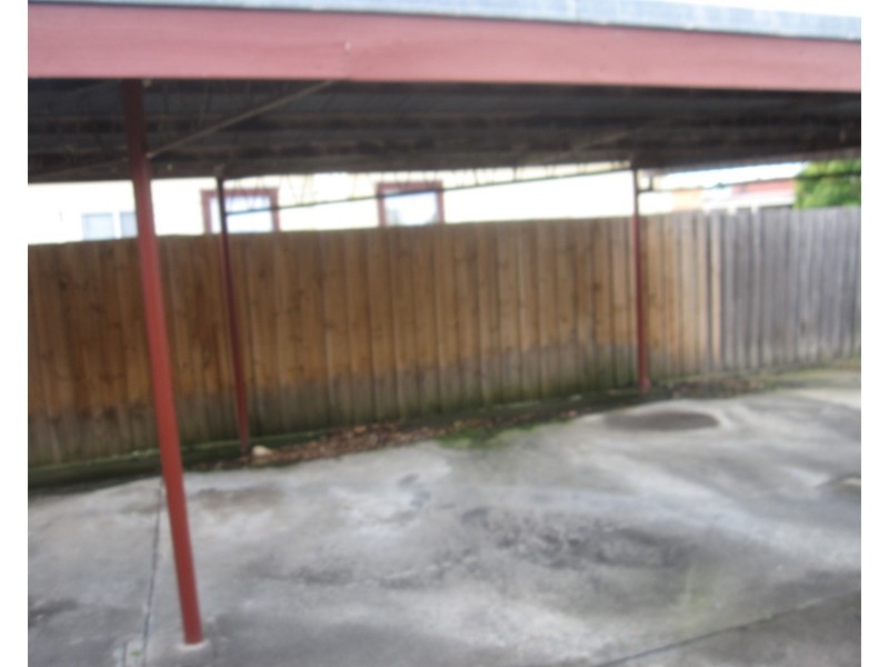 2/33 Hopetoun Avenue, Morwell VIC 3840