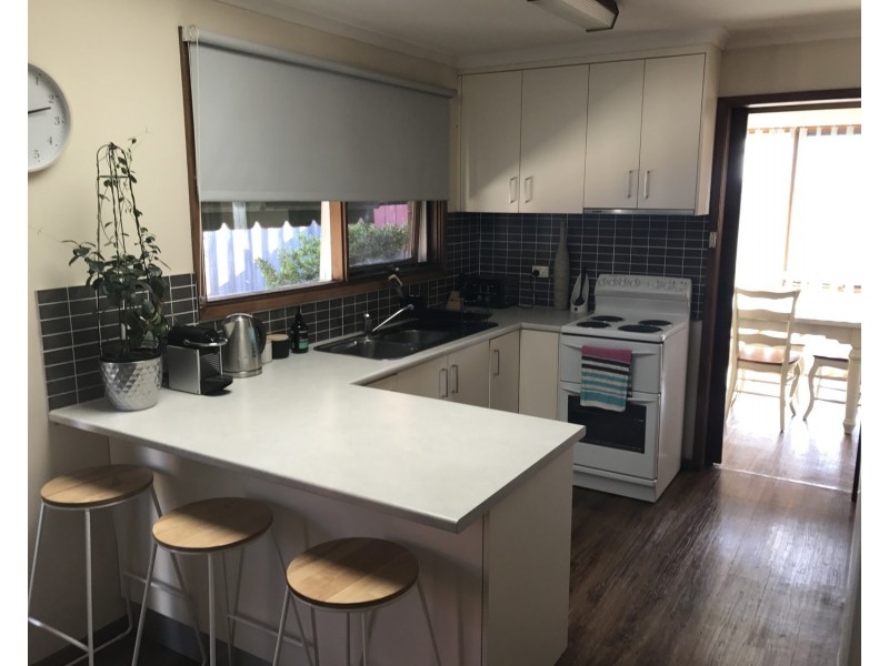 14 Latter Grove, Churchill VIC 3842