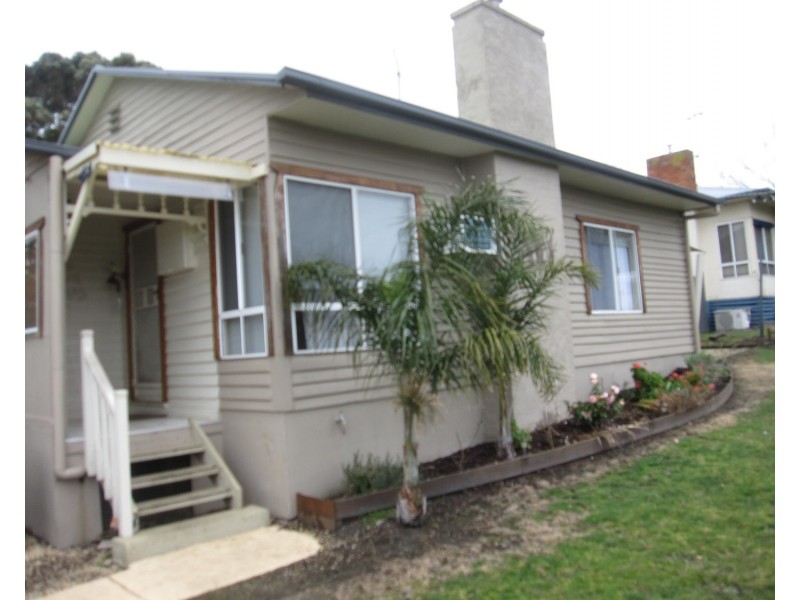 3 Scott Avenue, Moe VIC 3825