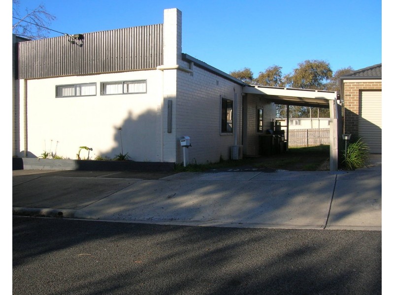 6A Walhalla Street, Newborough VIC 3825