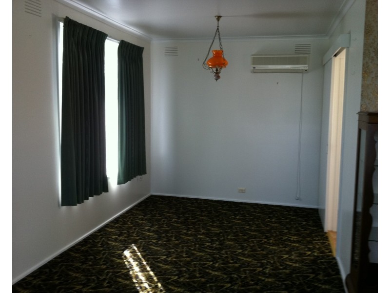 10 Catterick Crescent, Churchill VIC 3842