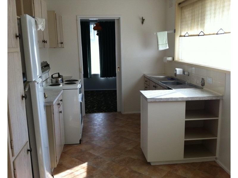 10 Catterick Crescent, Churchill VIC 3842