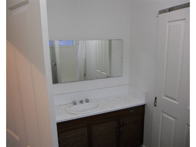 2/15 Well Street, Morwell VIC 3840