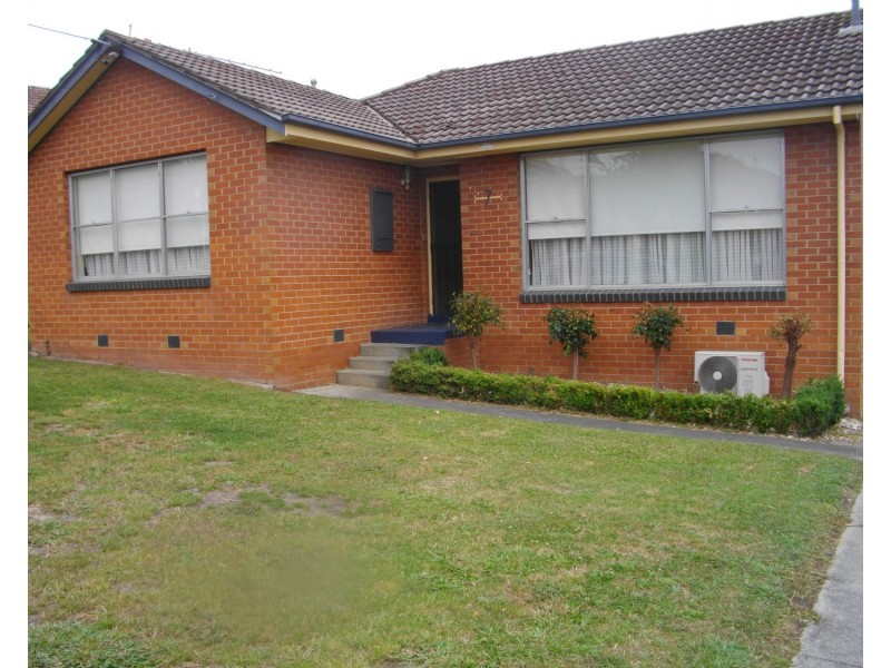 7 Heesom Crescent, Churchill VIC 3842