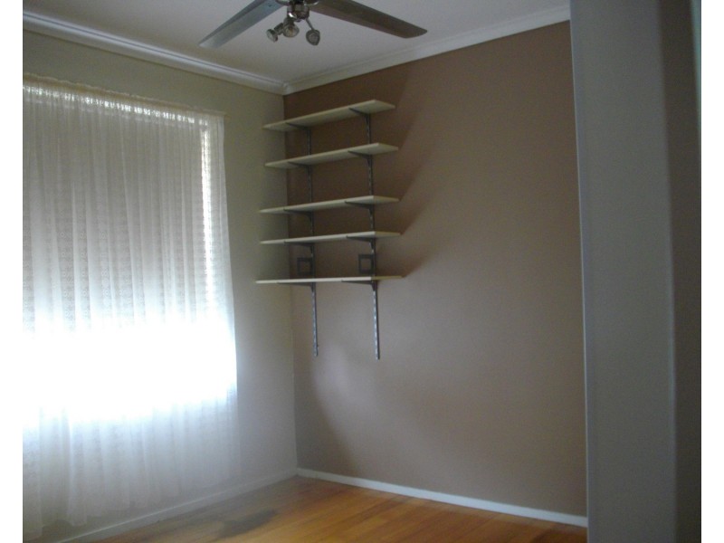 7 Heesom Crescent, Churchill VIC 3842