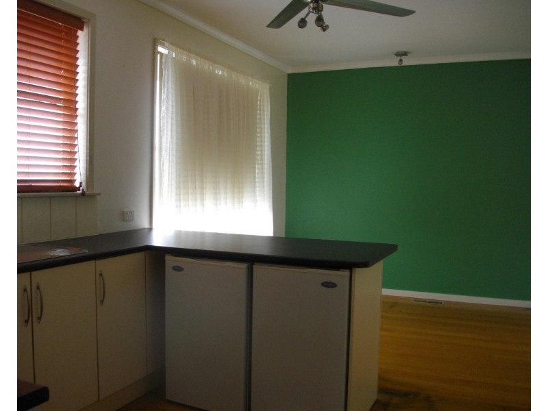 7 Heesom Crescent, Churchill VIC 3842