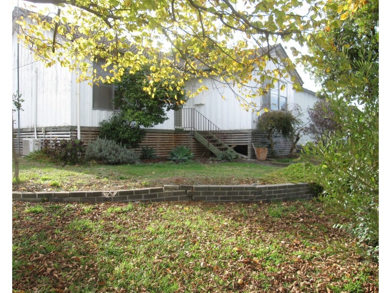 54  Haywood Street, Morwell VIC 3840
