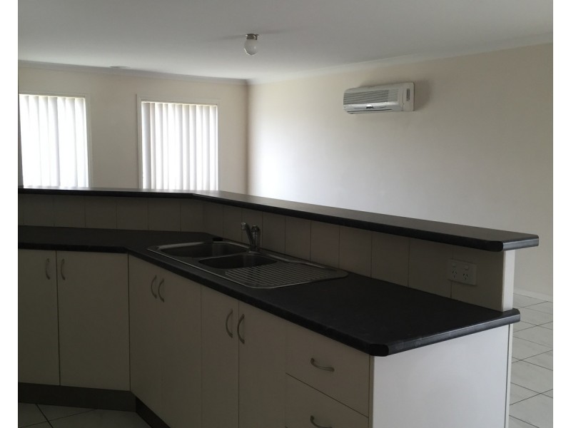 15 Parklands Place, Morwell VIC 3840