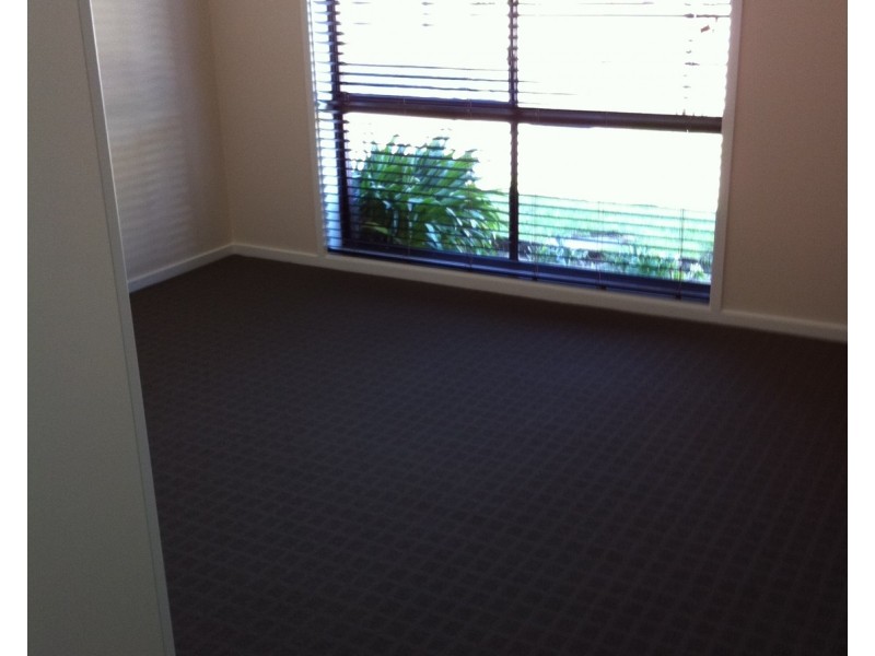 2/30 Spring Court, Morwell VIC 3840