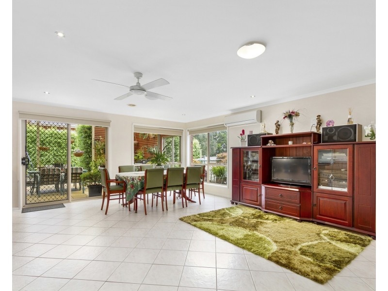 5 Danotty Slope, Morwell VIC 3840