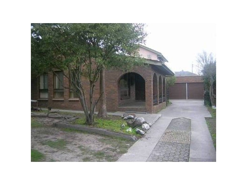 118 Commercial Road, Morwell VIC 3840