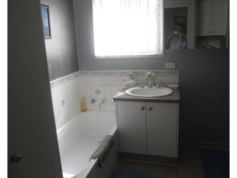 66 Vincent Road, Morwell VIC 3840