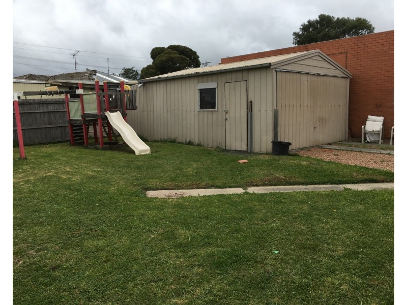 2  Banksia Crescent, Churchill VIC 3842